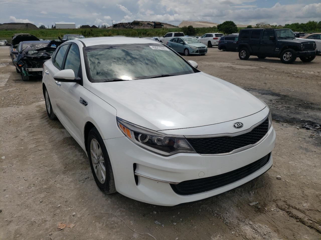KIA OPTIMA LX 2016 with VIN KNAGT4L35G5073149 - Photo from auction