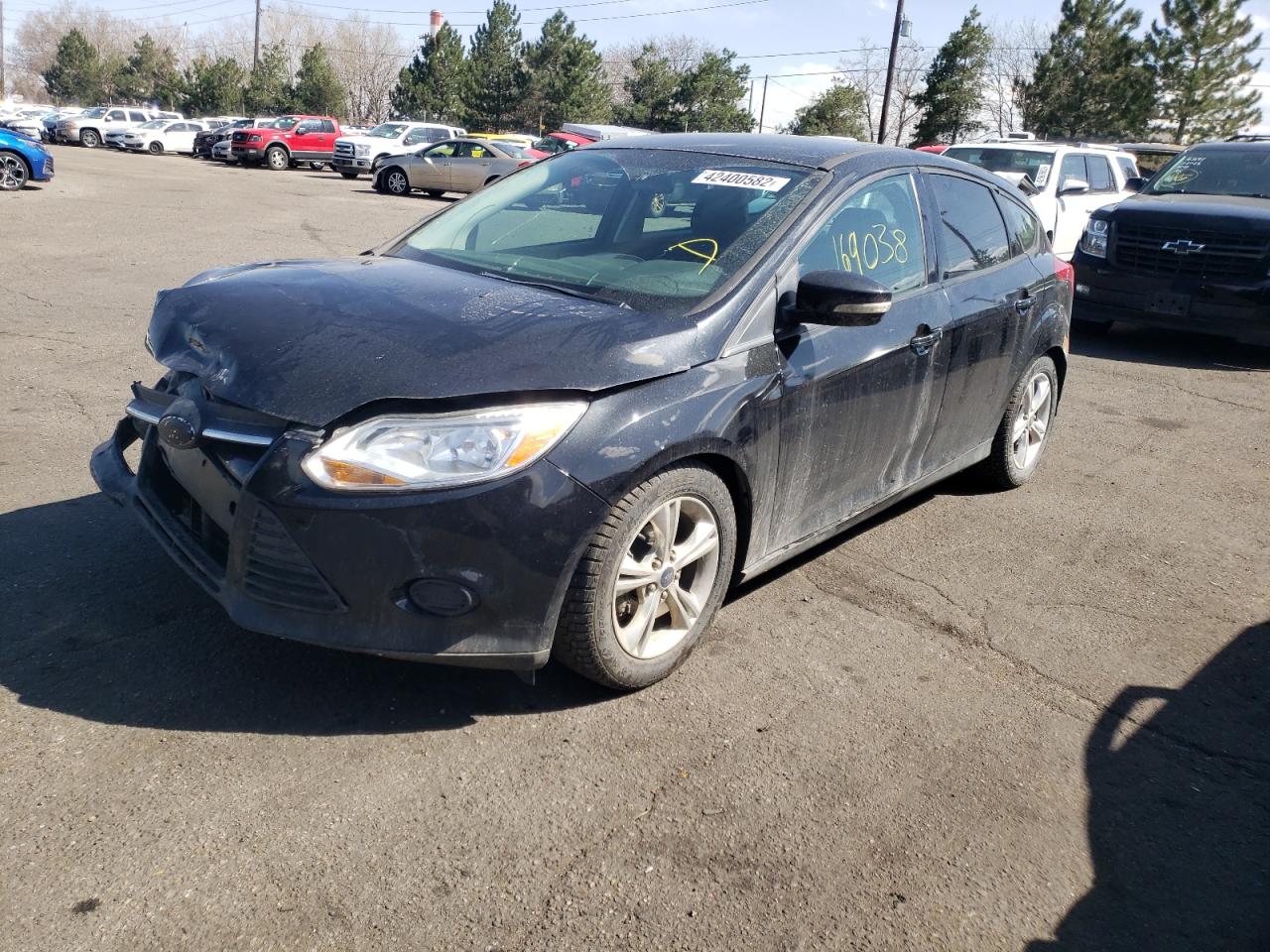 Photo 2 from auction – 2014 FORD FOCUS SE with VIN 1FADP3K24EL131117