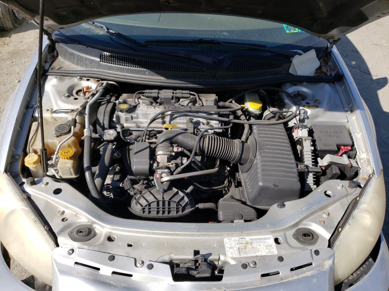 Photo 7 from auction – 2002 CHRYSLER SEBRING LX with VIN 1C3EL46X82N269799