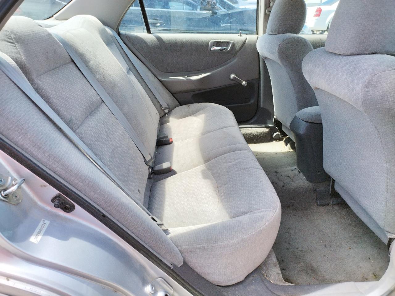 Photo 18 from auction – 2001 HONDA ACCORD VAL with VIN 1HGCF86631A112956