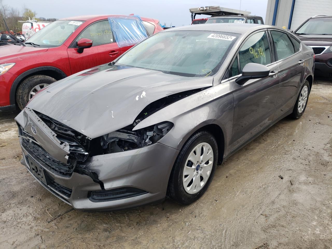 Photo 2 from auction – 2014 FORD FUSION S with VIN 1FA6P0G70E5362371