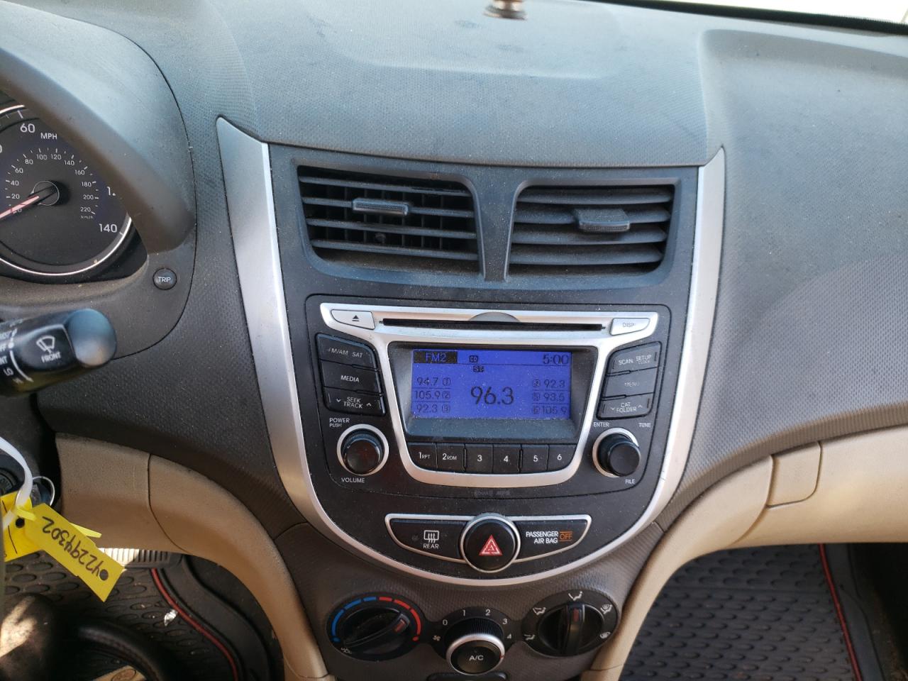 Photo 9 from auction – 2014 HYUNDAI ACCENT GLS with VIN KMHCT4AEXEU627564