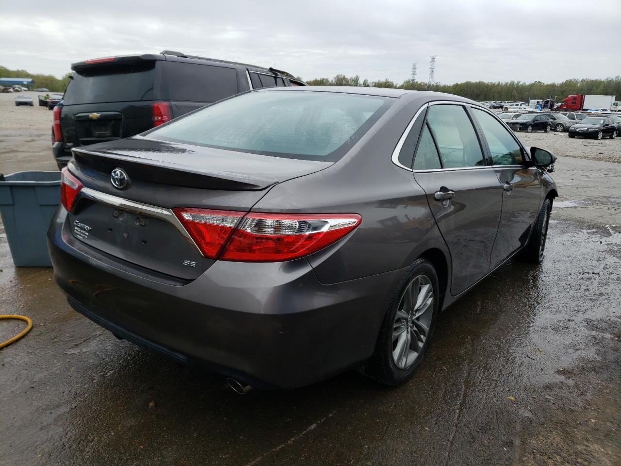 Photo 4 from auction – 2017 TOYOTA CAMRY LE with VIN 4T1BF1FK2HU300029