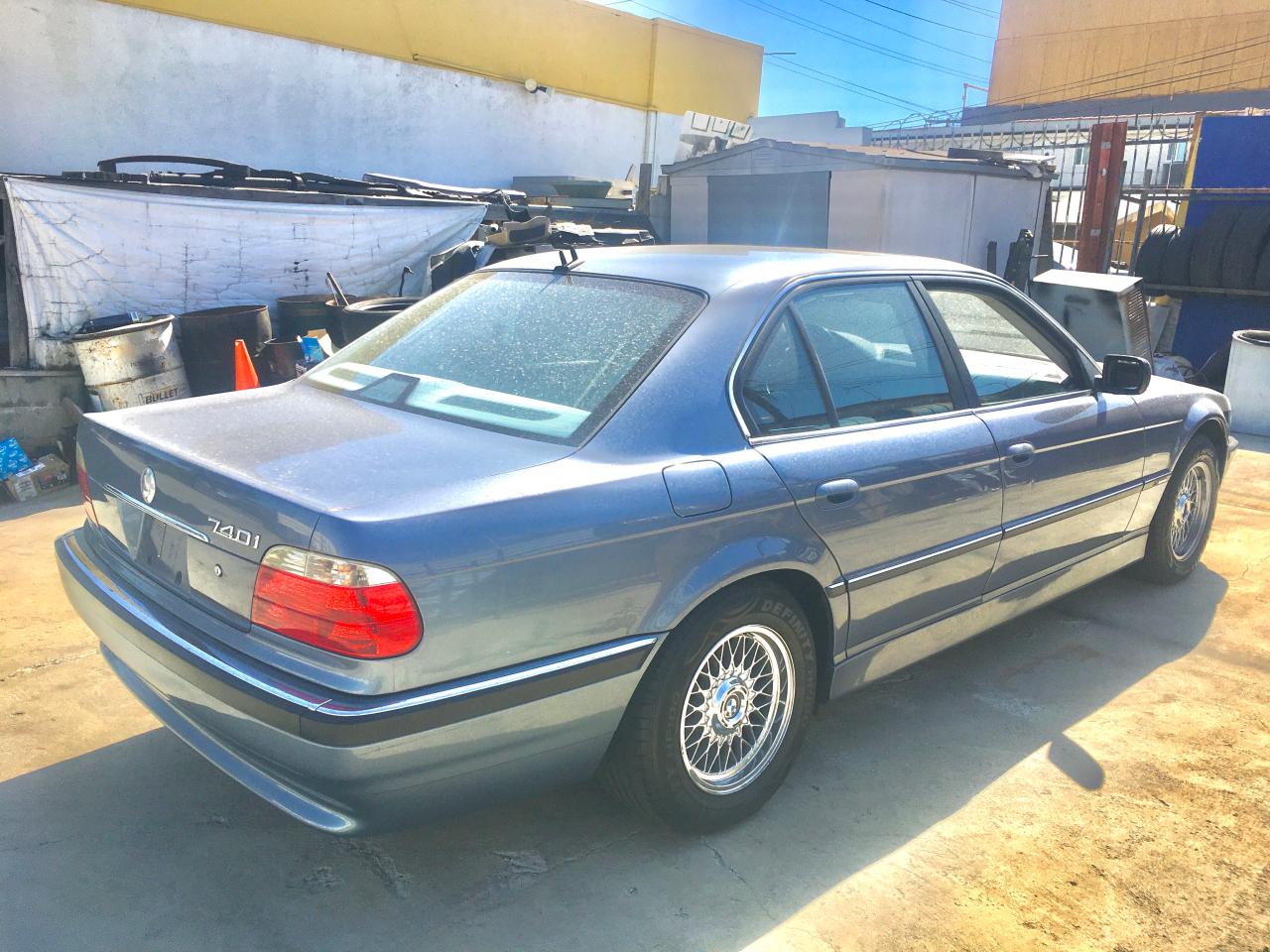 Photo 4 from auction – 2001 BMW 740 I AUTO with VIN WBAGG834X1DN89377