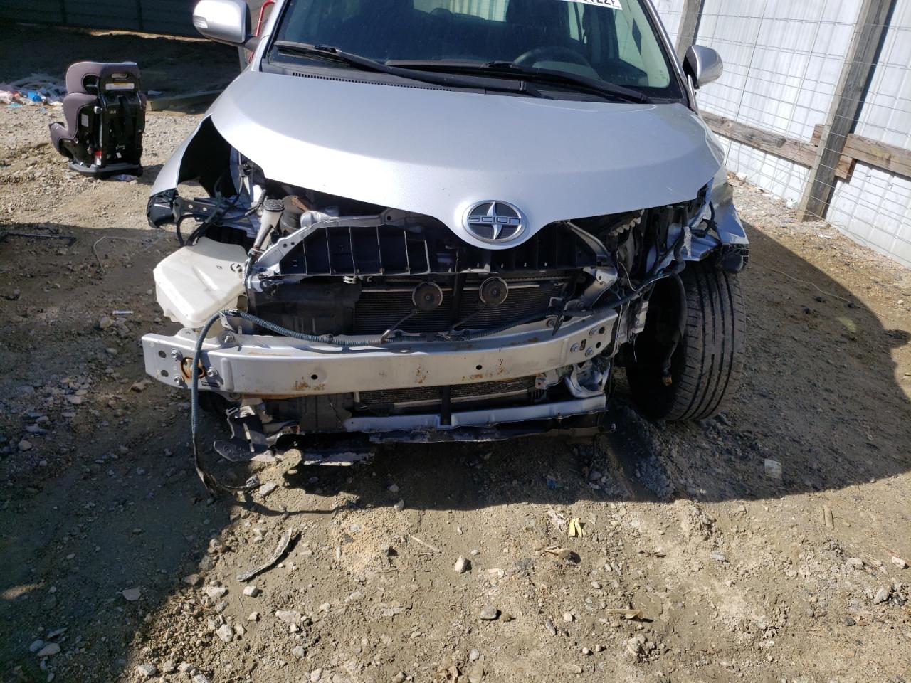 Photo 9 from auction – 2010 TOYOTA SCION XD with VIN JTKKU4B47AJ058244