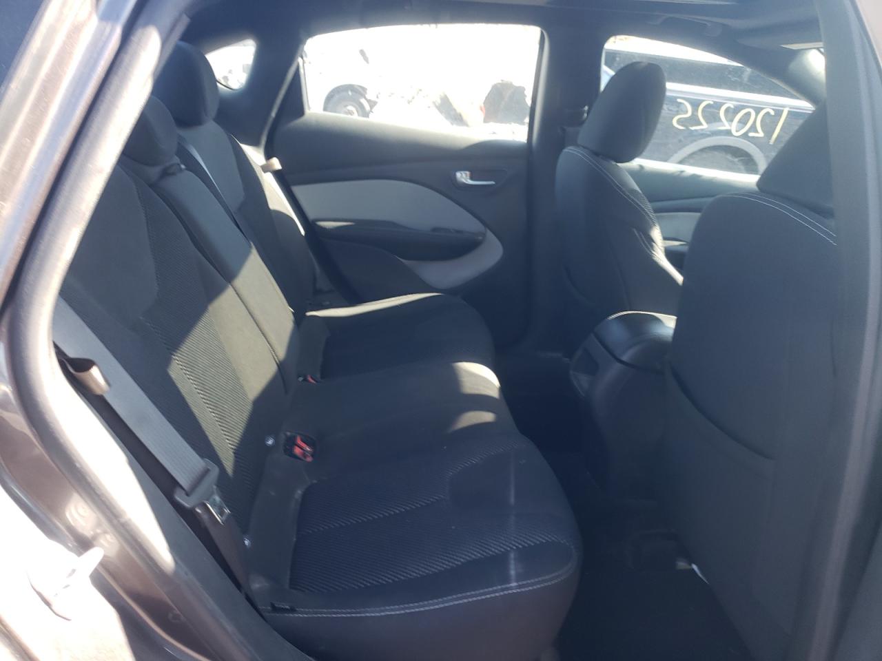 Photo 6 from auction – 2016 DODGE DART SXT with VIN 1C3CDFBB8GD578325