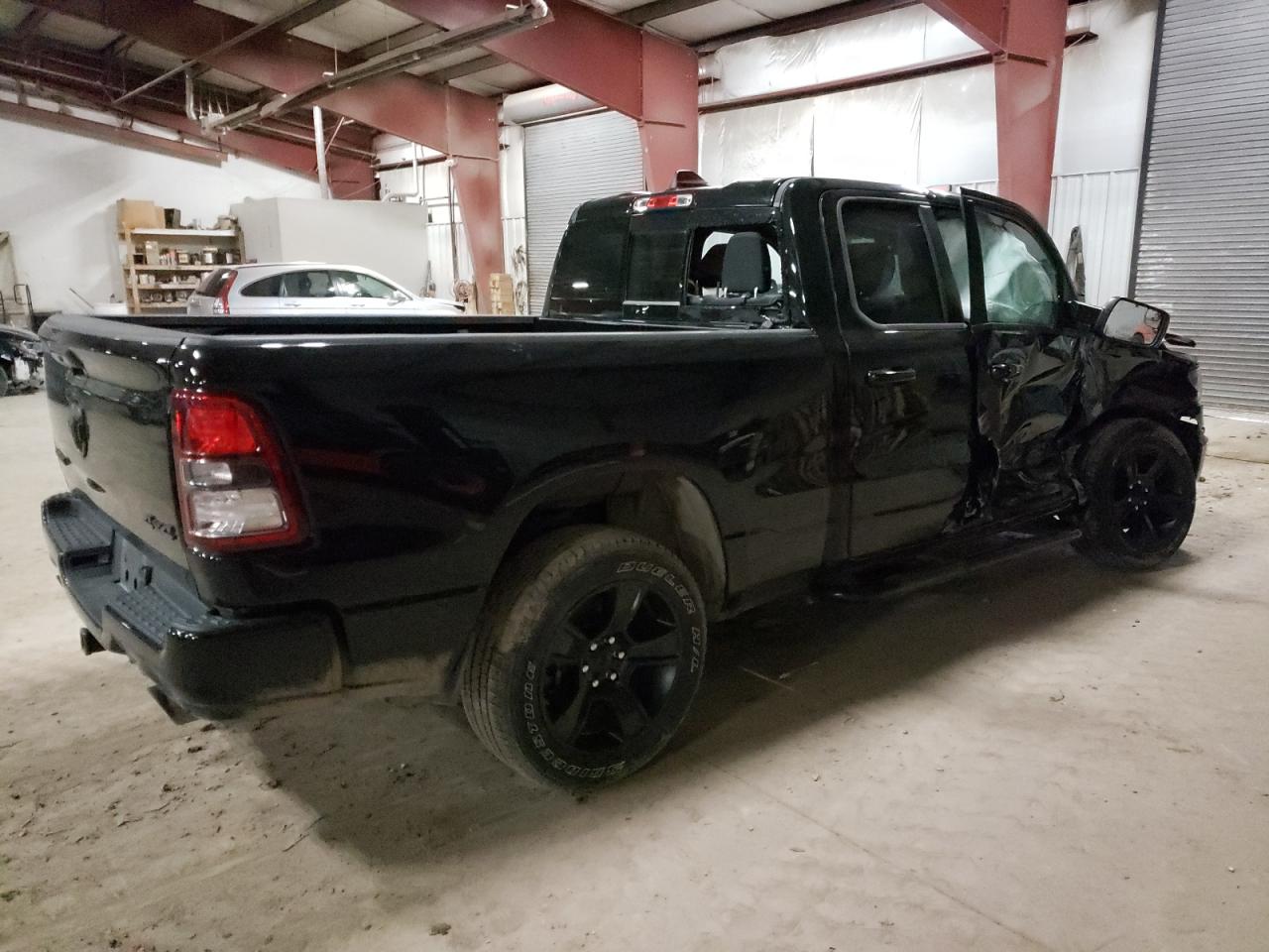 Photo 4 from auction – 2021 RAM 1500 BIG H with VIN 1C6SRFBT9MN617695