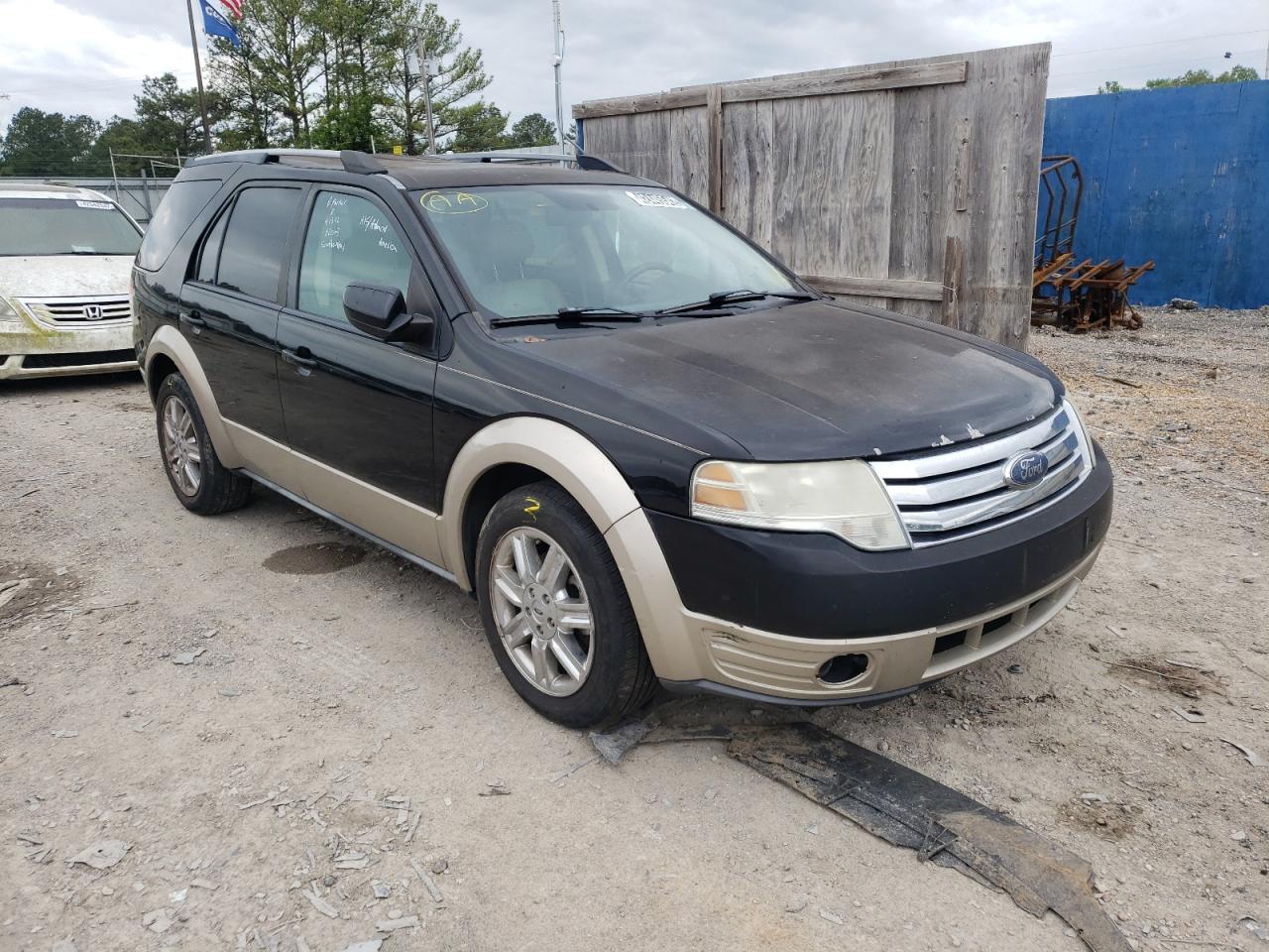 FORD TAURUS X E 2008 with VIN 1FMDK07W38GA12003 - Photo from auction
