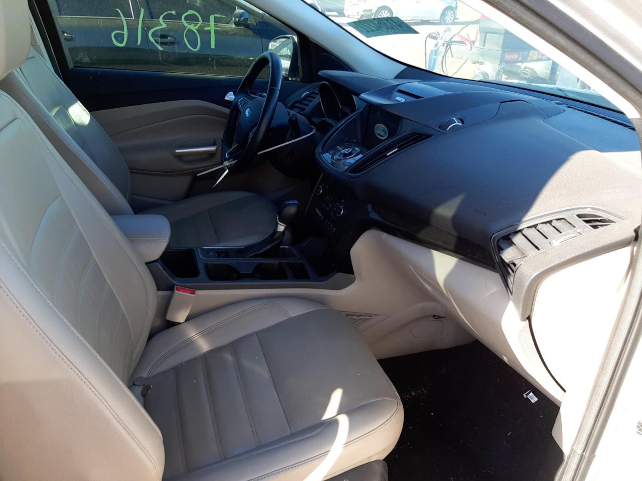 Photo 5 from auction – 2017 FORD ESCAPE TIT with VIN 1FMCU0J99HUB81548