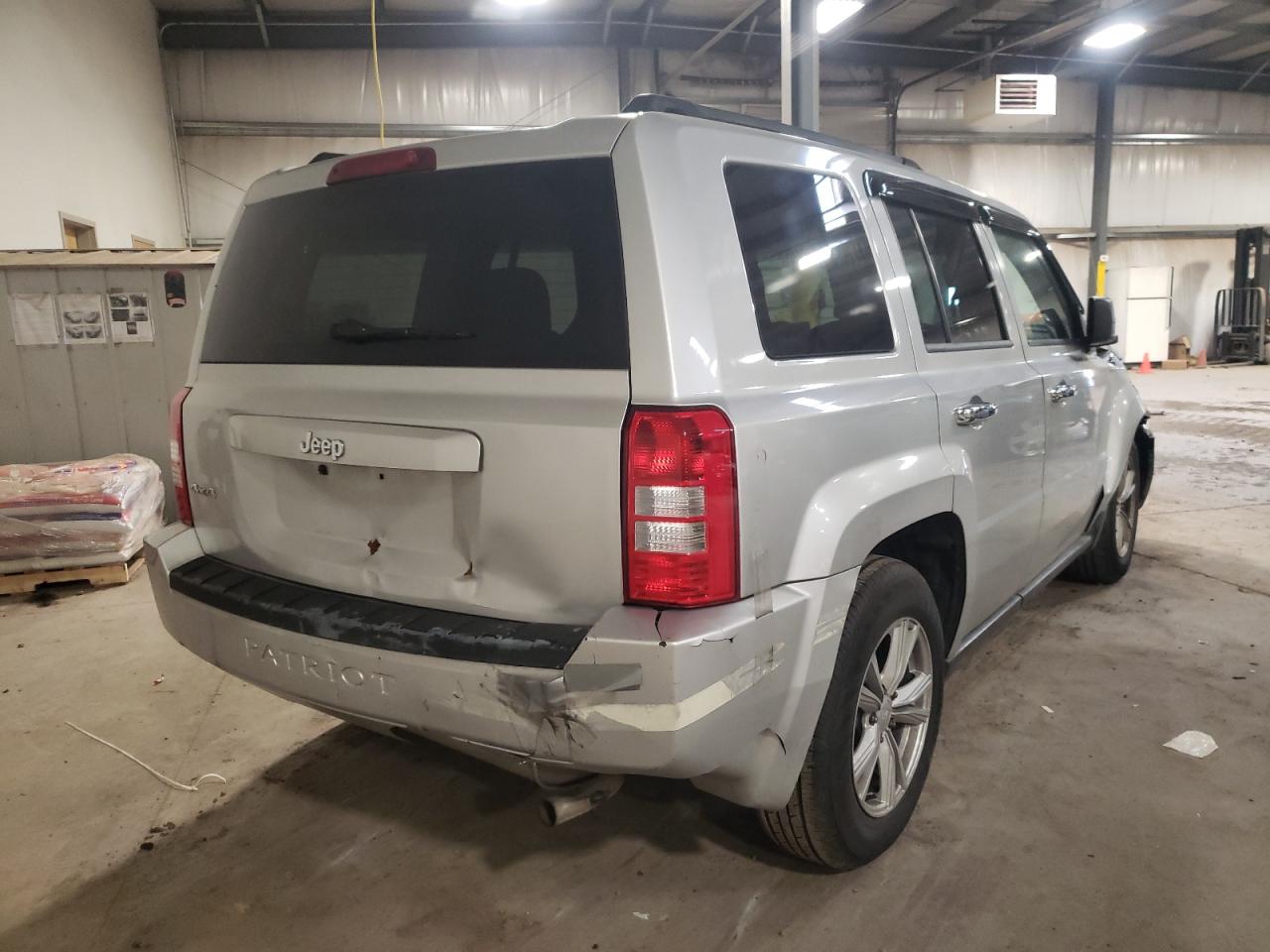 Photo 4 from auction – 2008 JEEP PATRIOT SP with VIN 1J8FF28W78D796255