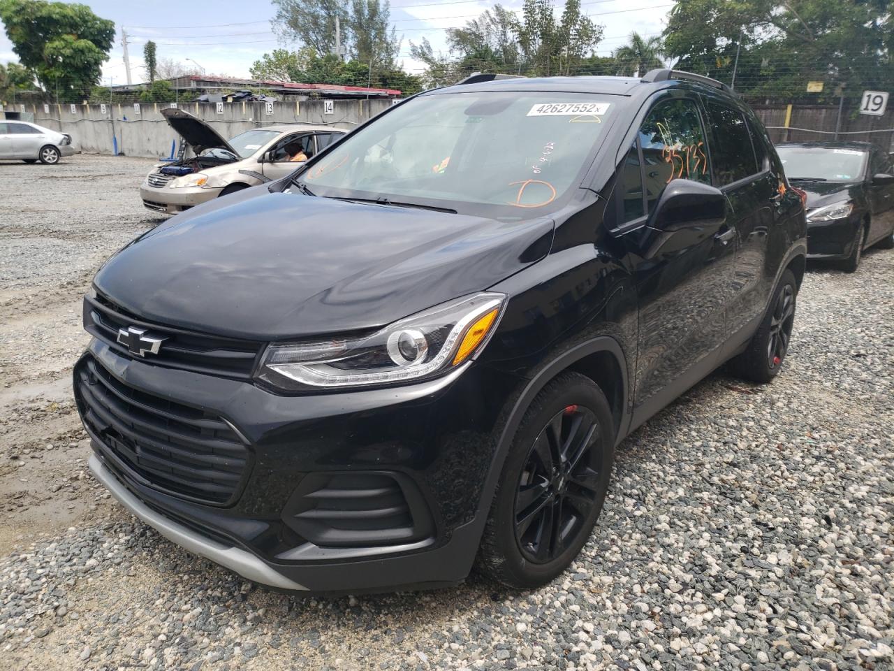 Photo 2 from auction – 2019 CHEVROLET TRAX 1LT with VIN 3GNCJLSB5KL211198
