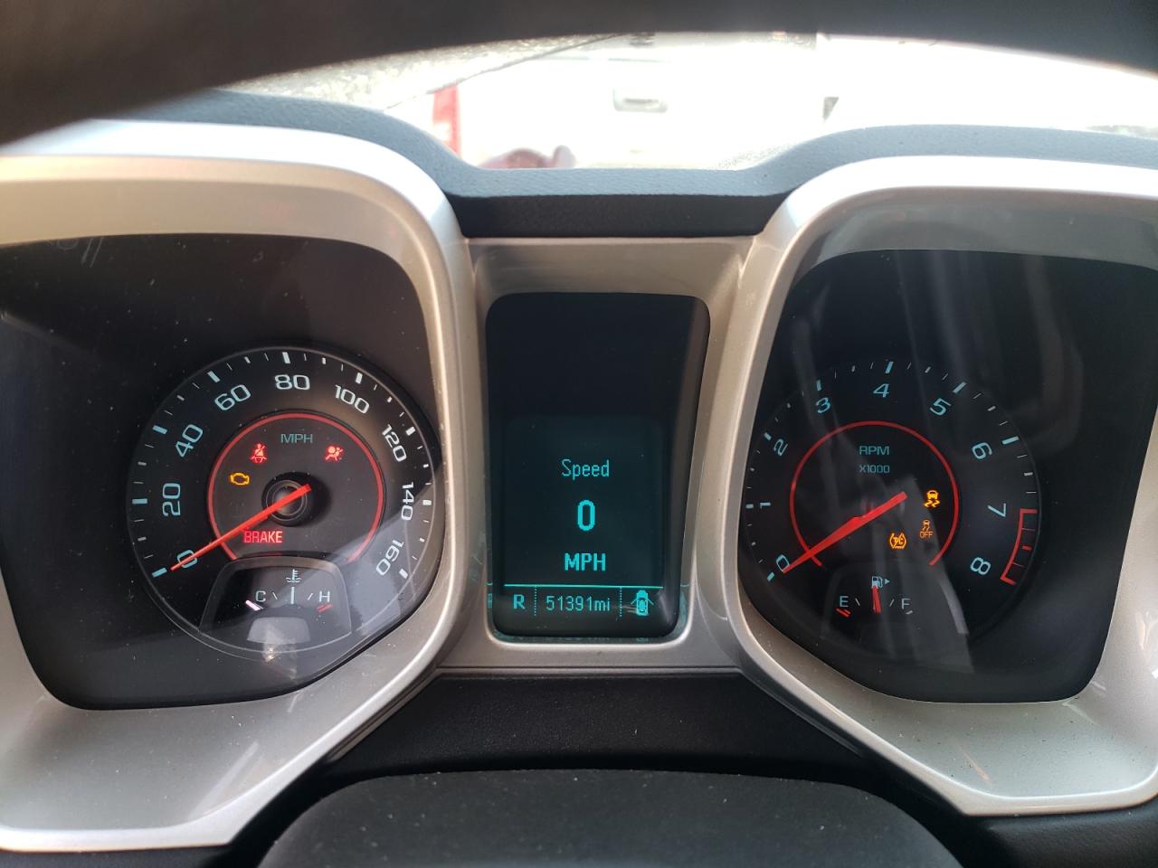 Photo 8 from auction – 2015 CHEVROLET CAMARO LS with VIN 2G1FB1E33F9298919