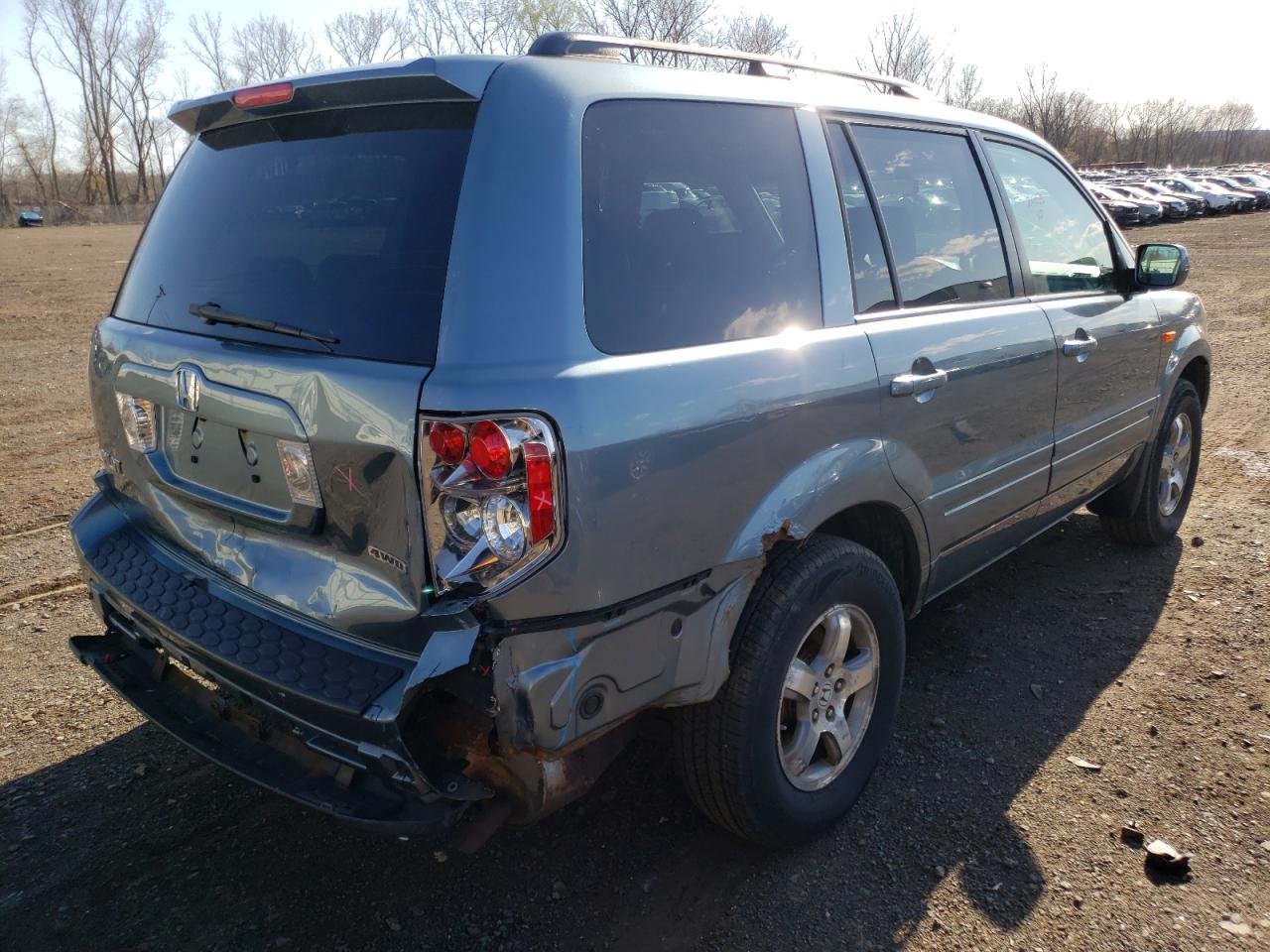Photo 4 from auction – 2007 HONDA PILOT EXL with VIN 2HKYF18547H506189