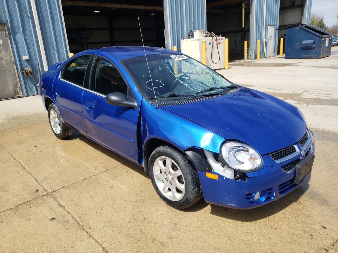 DODGE NEON SXT 2004 with VIN 1B3ES56CX4D646404 - Photo from auction