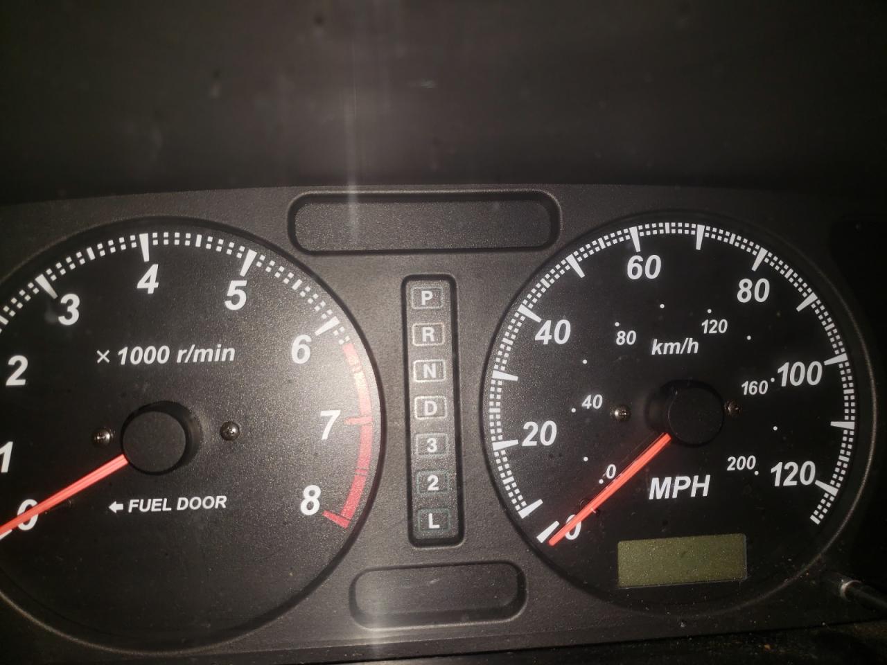 Photo 8 from auction – 2002 ISUZU RODEO S with VIN 4S2DM58WX24329980