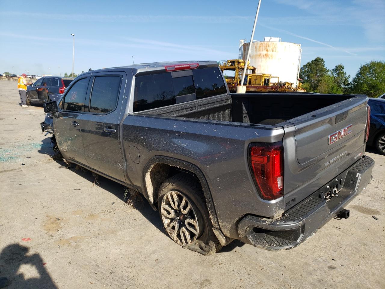 Photo 3 from auction – 2022 GMC 1500 with VIN 3GTP9EEL3NG142107