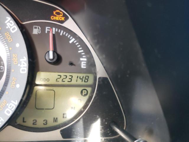 Photo 8 from auction – 2004 LEXUS IS 300 with VIN JTHBD192940091765
