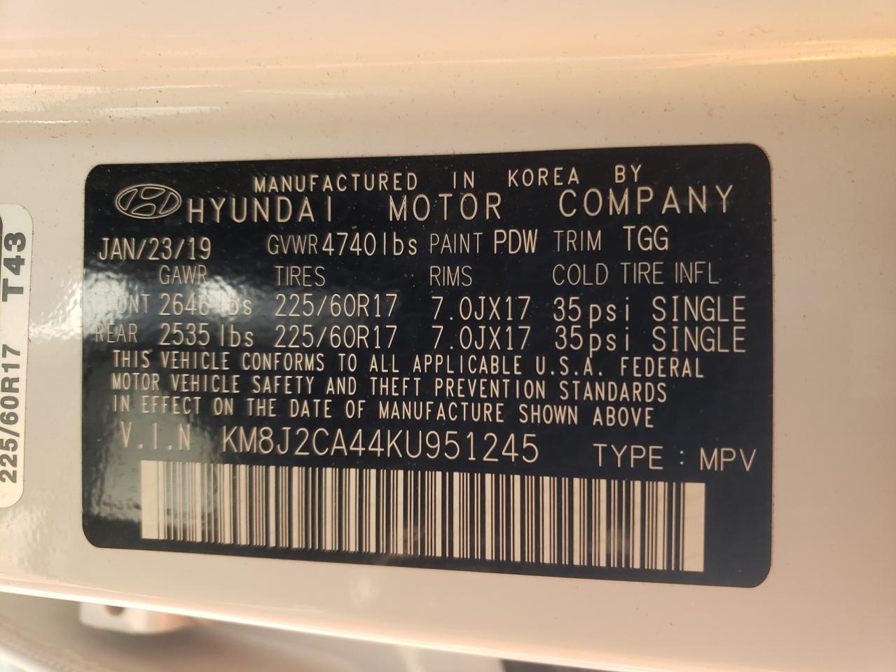 Photo 10 from auction – 2019 HYUNDAI TUCSON SE with VIN KM8J2CA44KU951245
