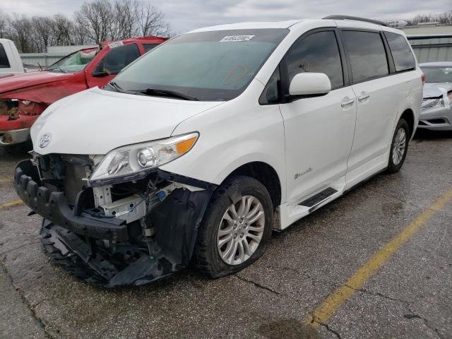 Photo 2 from auction – 2013 TOYOTA SIENNA XLE with VIN 5TDYK3DC5DS303698
