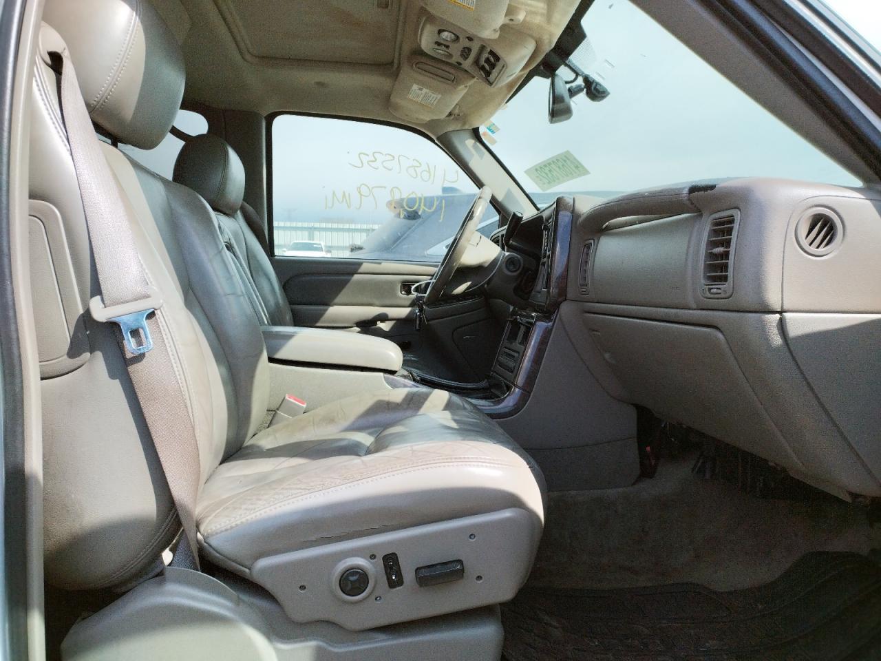 Photo 5 from auction – 2004 GMC YUKON DENA with VIN 1GKEK63U84J212747