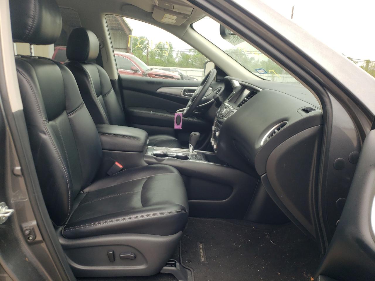 Photo 5 from auction – 2018 NISSAN PATHFINDER with VIN 5N1DR2MN2JC669603