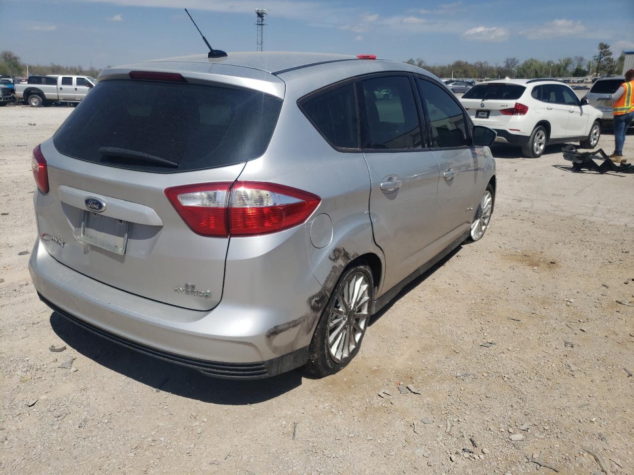 Photo 9 from auction – 2013 FORD C-MAX SE with VIN 1FADP5AUXDL509132
