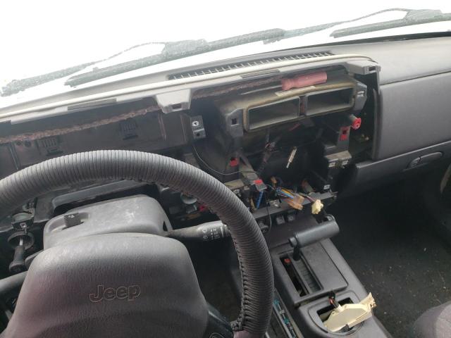 Photo 9 from auction – 1999 JEEP CHEROKEE S with VIN 1J4FF68S7XL652909