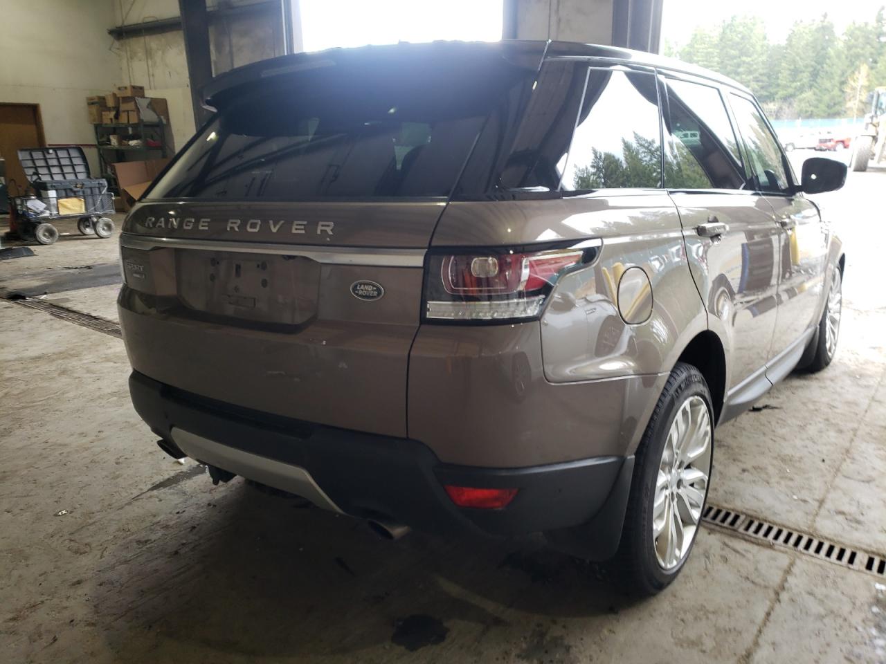 Photo 4 from auction – 2015 LAND ROVER RANGE ROVE with VIN SALWR2VF8FA614346
