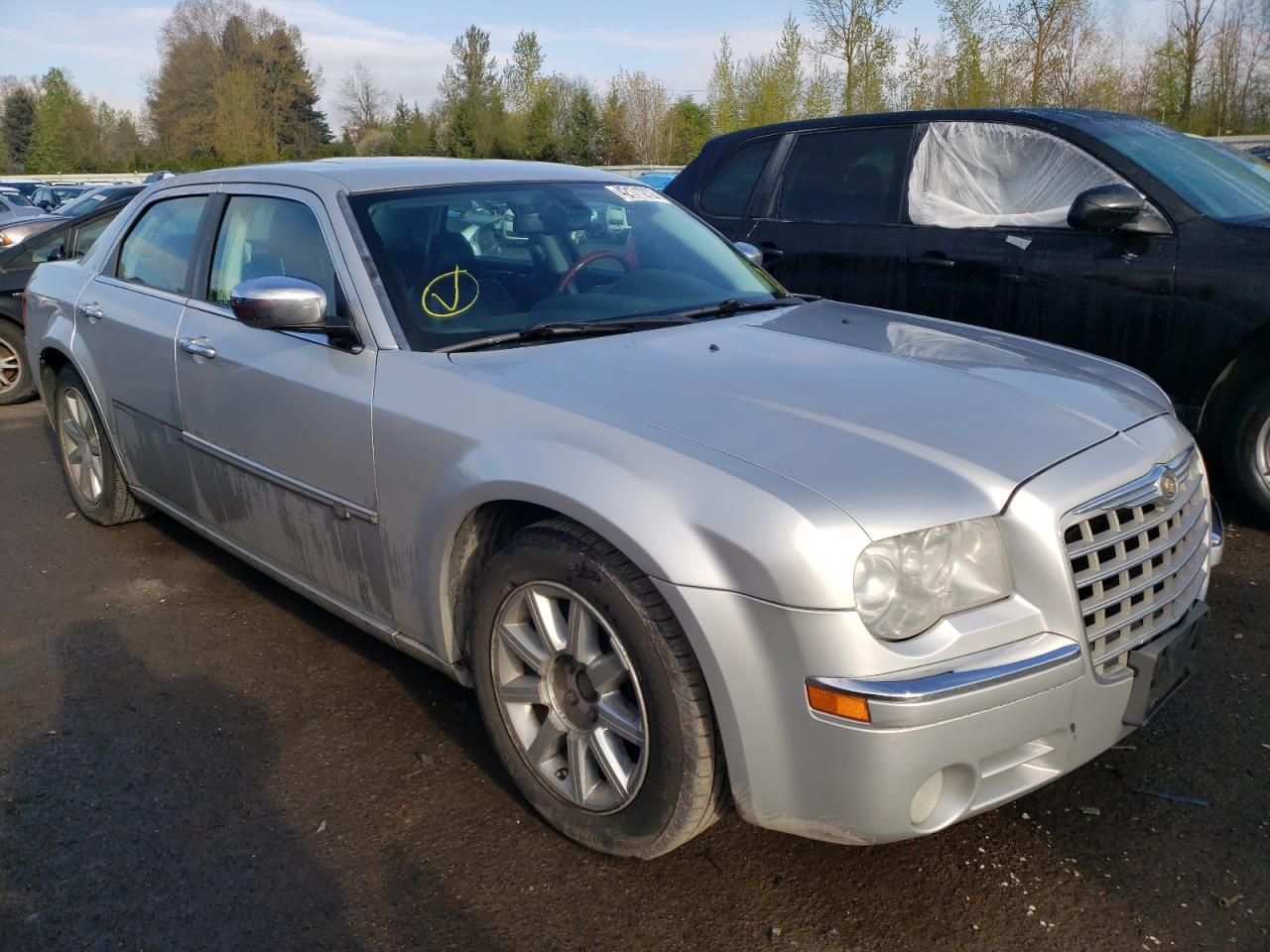 CHRYSLER 300C 2009 with VIN 2C3KA63T29H534516 - Photo from auction