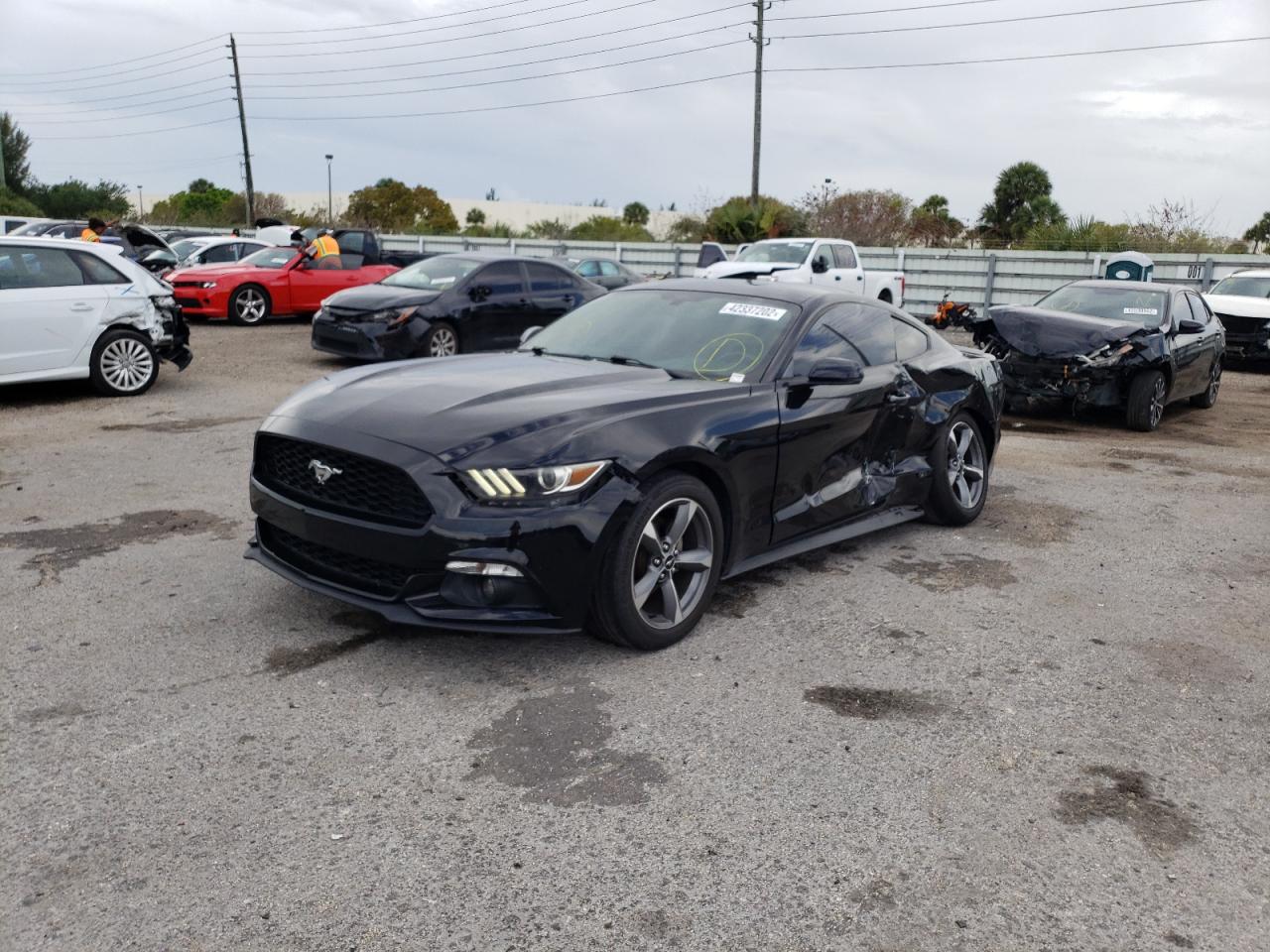 Photo 2 from auction – 2015 FORD MUSTANG with VIN 1FA6P8TH5F5419968
