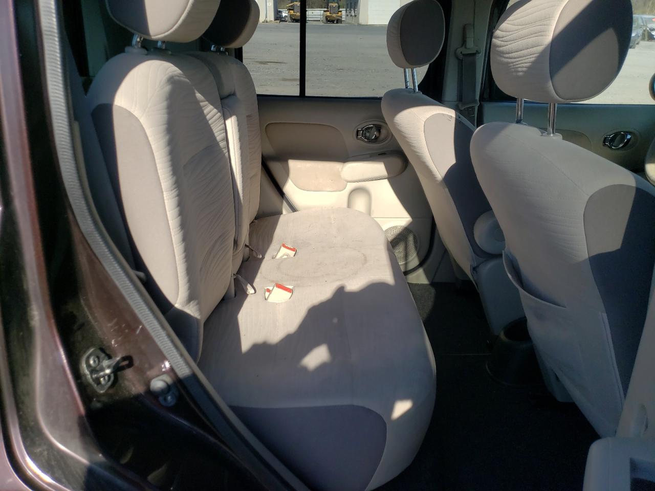 Photo 6 from auction – 2011 NISSAN CUBE BASE with VIN JN8AZ2KR9BT214301