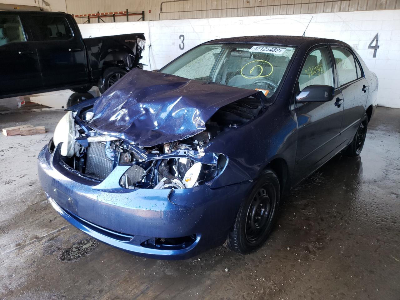 Photo 2 from auction – 2005 TOYOTA COROLLA CE with VIN 2T1BR32E85C475272