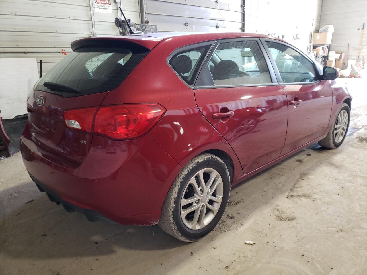 Photo 4 from auction – 2012 KIA FORTE EX with VIN KNAFU5A24C5488837