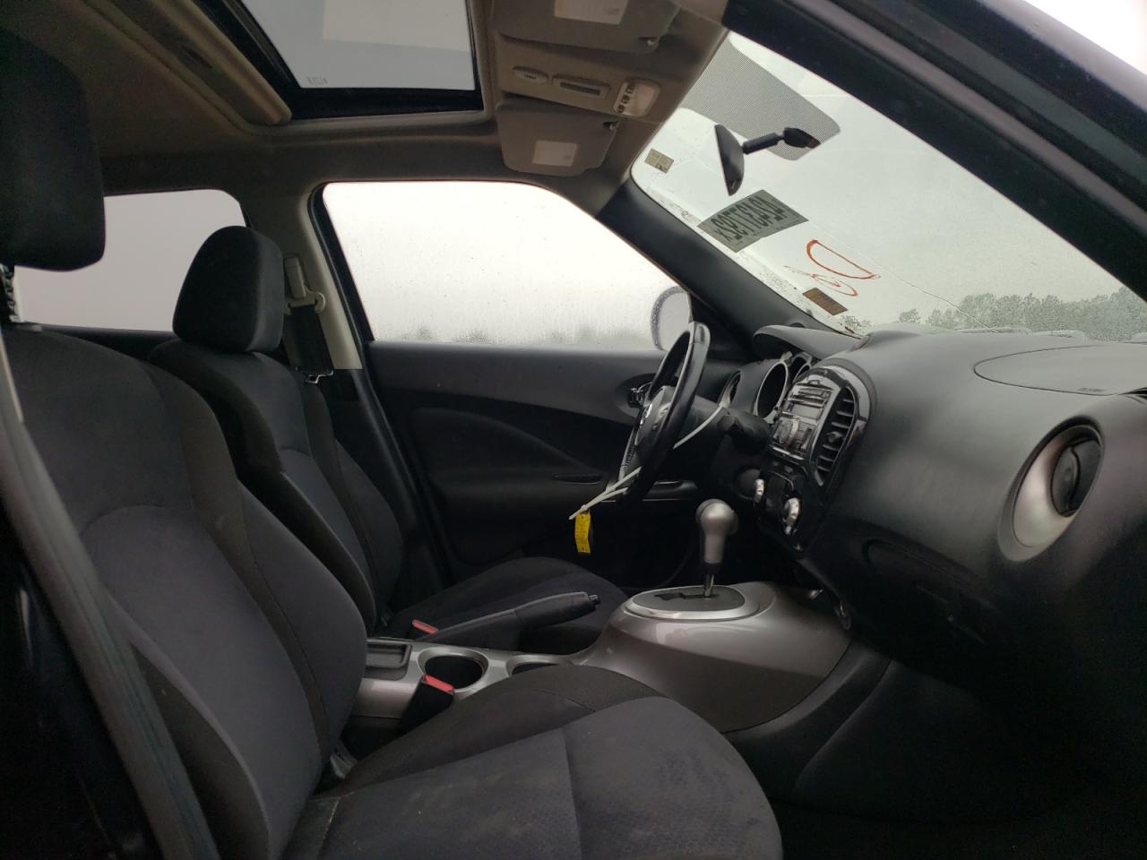 Photo 5 from auction – 2012 NISSAN JUKE S with VIN JN8AF5MR1CT107218