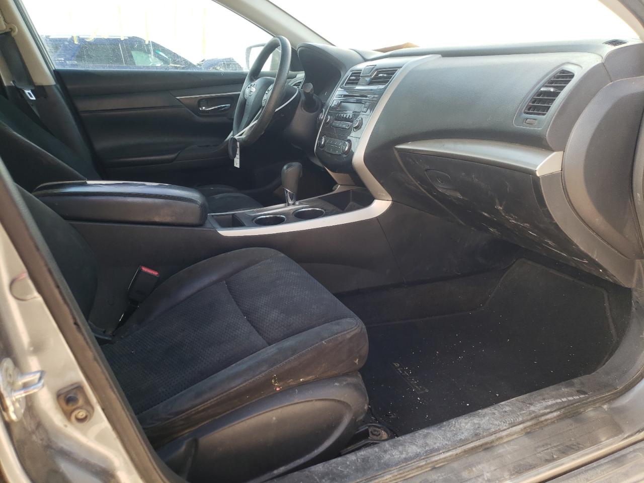 Photo 5 from auction – 2015 NISSAN ALTIMA 2.5 with VIN 1N4AL3AP1FC478062