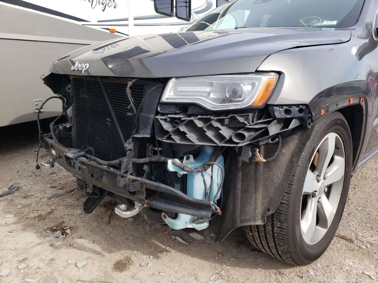 Photo 10 from auction – 2014 JEEP GRAND CHER with VIN 1C4RJFCT2EC379831