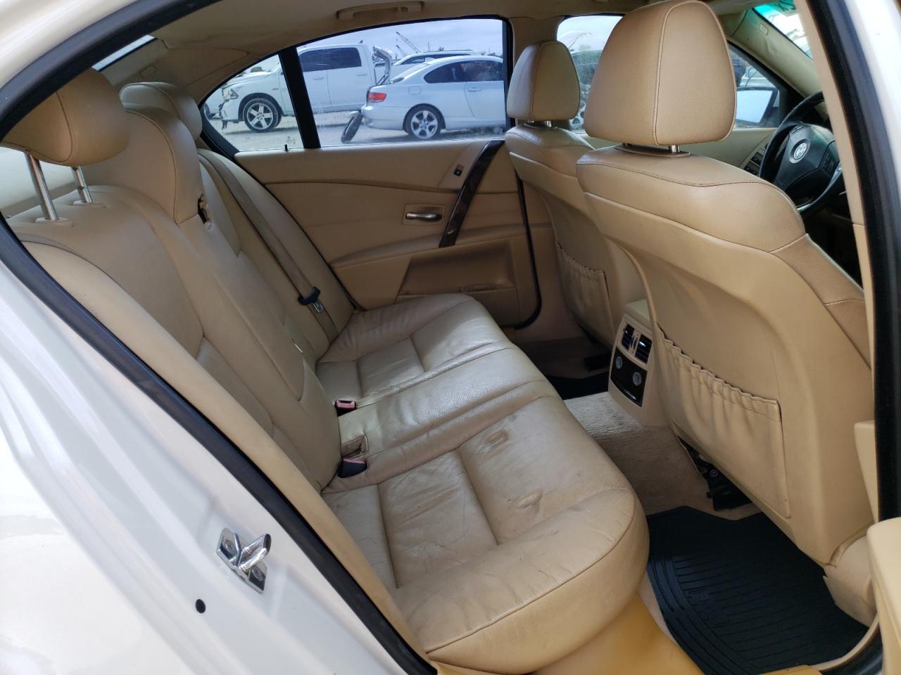 Photo 6 from auction – 2006 BMW 525 I with VIN WBANE53576CK82251