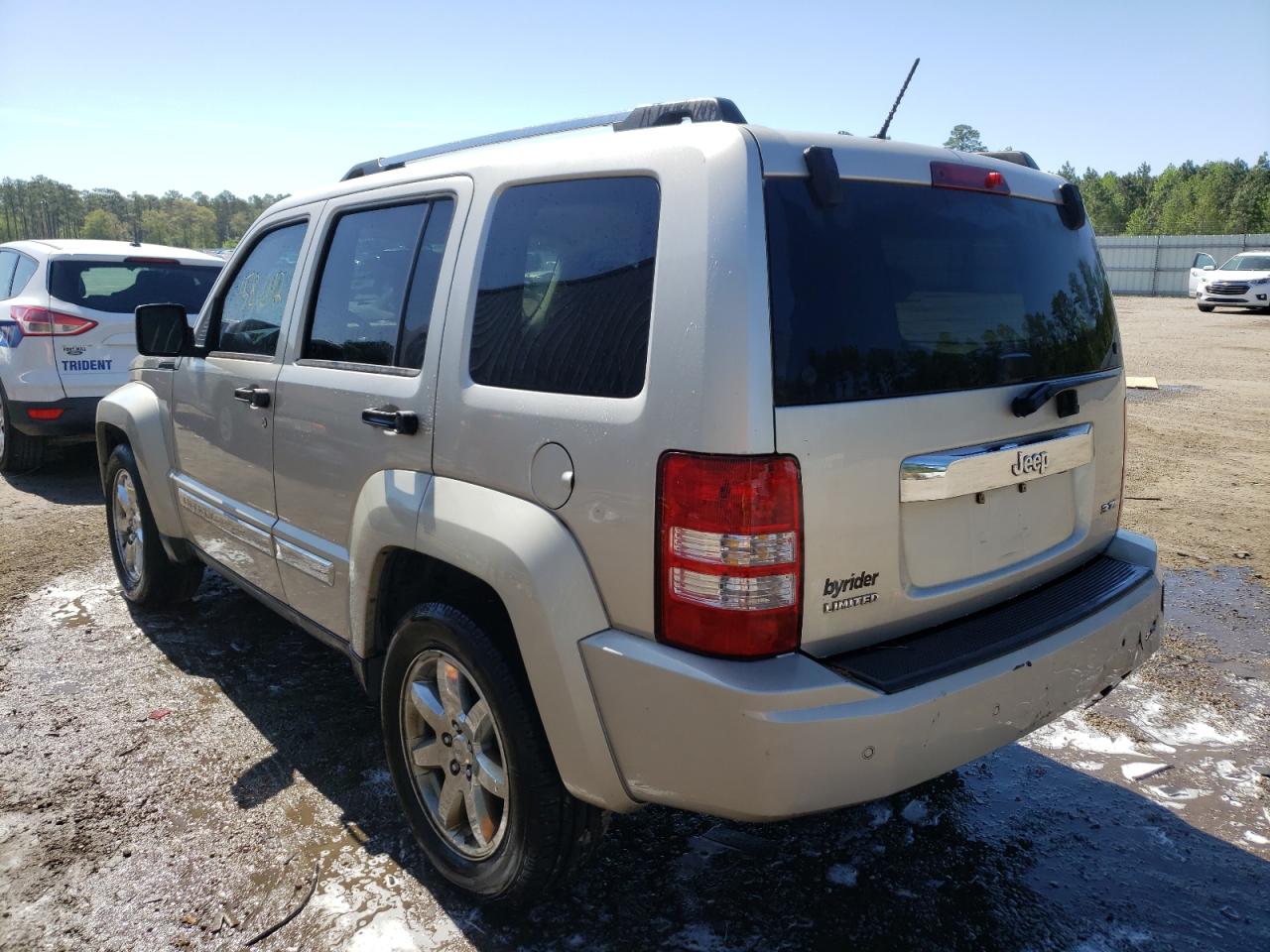 Photo 3 from auction – 2008 JEEP LIBERTY LI with VIN 1J8GP58K18W156465