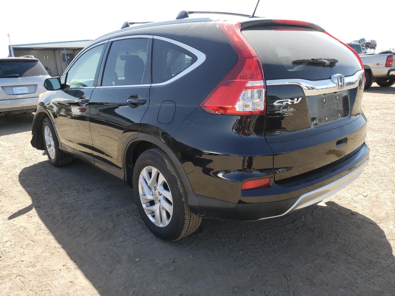 Photo 3 from auction – 2016 HONDA CR-V EX with VIN 2HKRM4H50GH645666