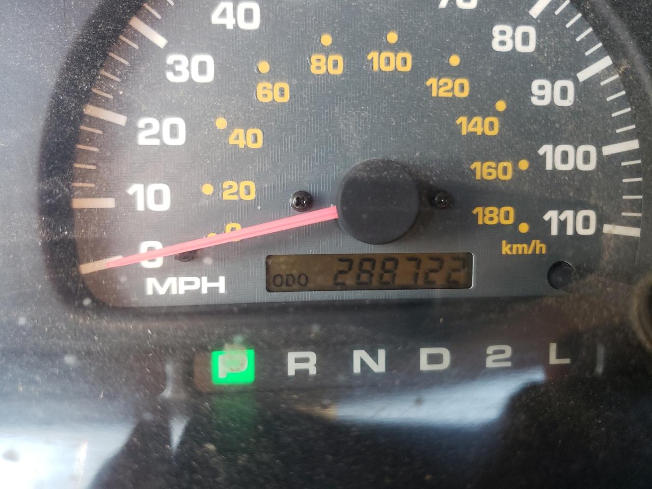 Photo 8 from auction – 1999 TOYOTA 4RUNNER SR with VIN JT3GN86R3X0112908
