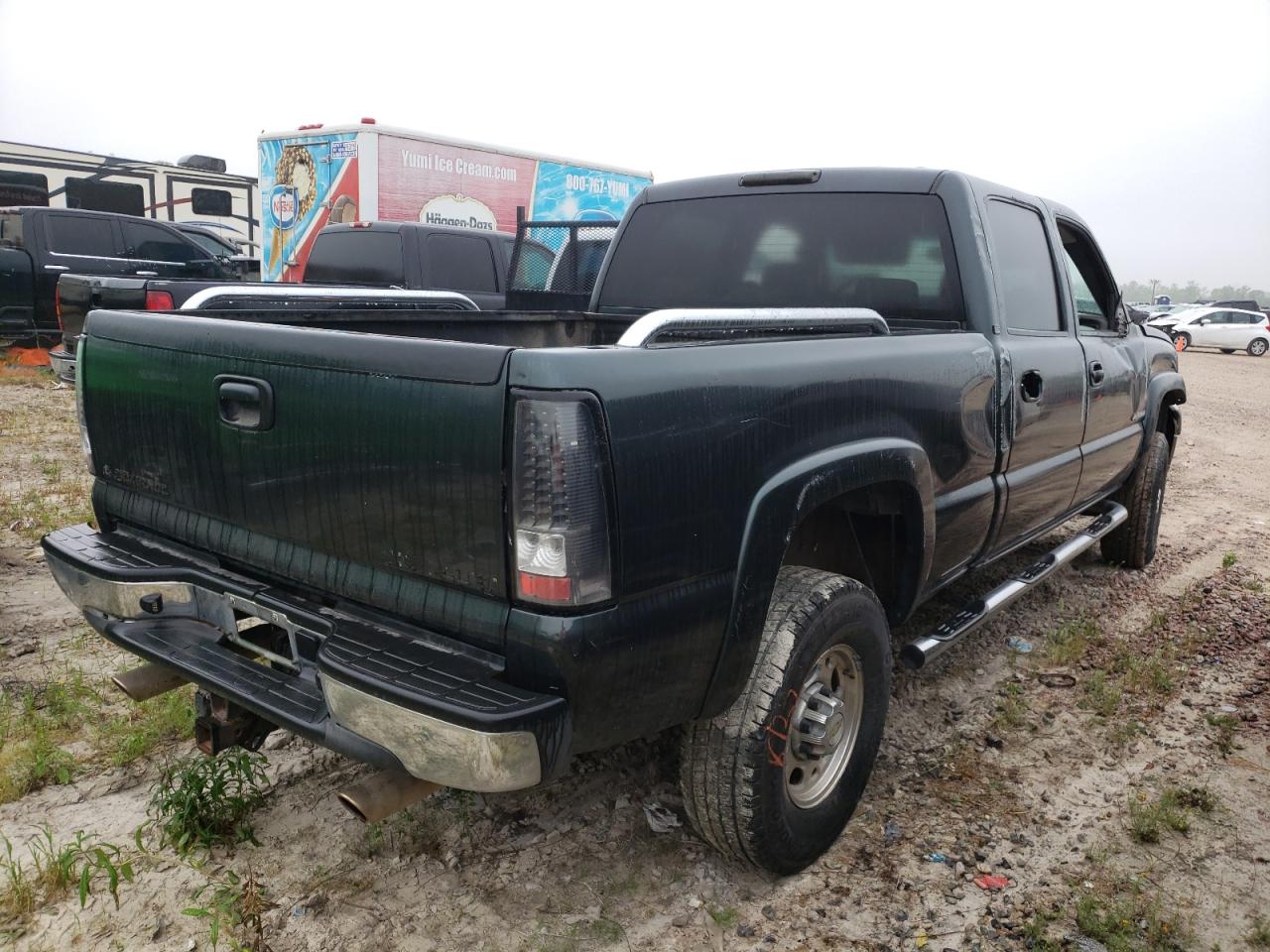 Photo 4 from auction – 2003 CHEVROLET PK with VIN 1GCHC23U63F201729