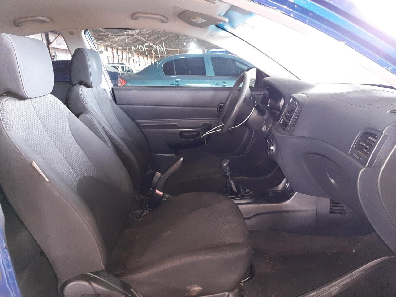 Photo 5 from auction – 2011 HYUNDAI ACCENT GL with VIN KMHCM3AC9BU194742