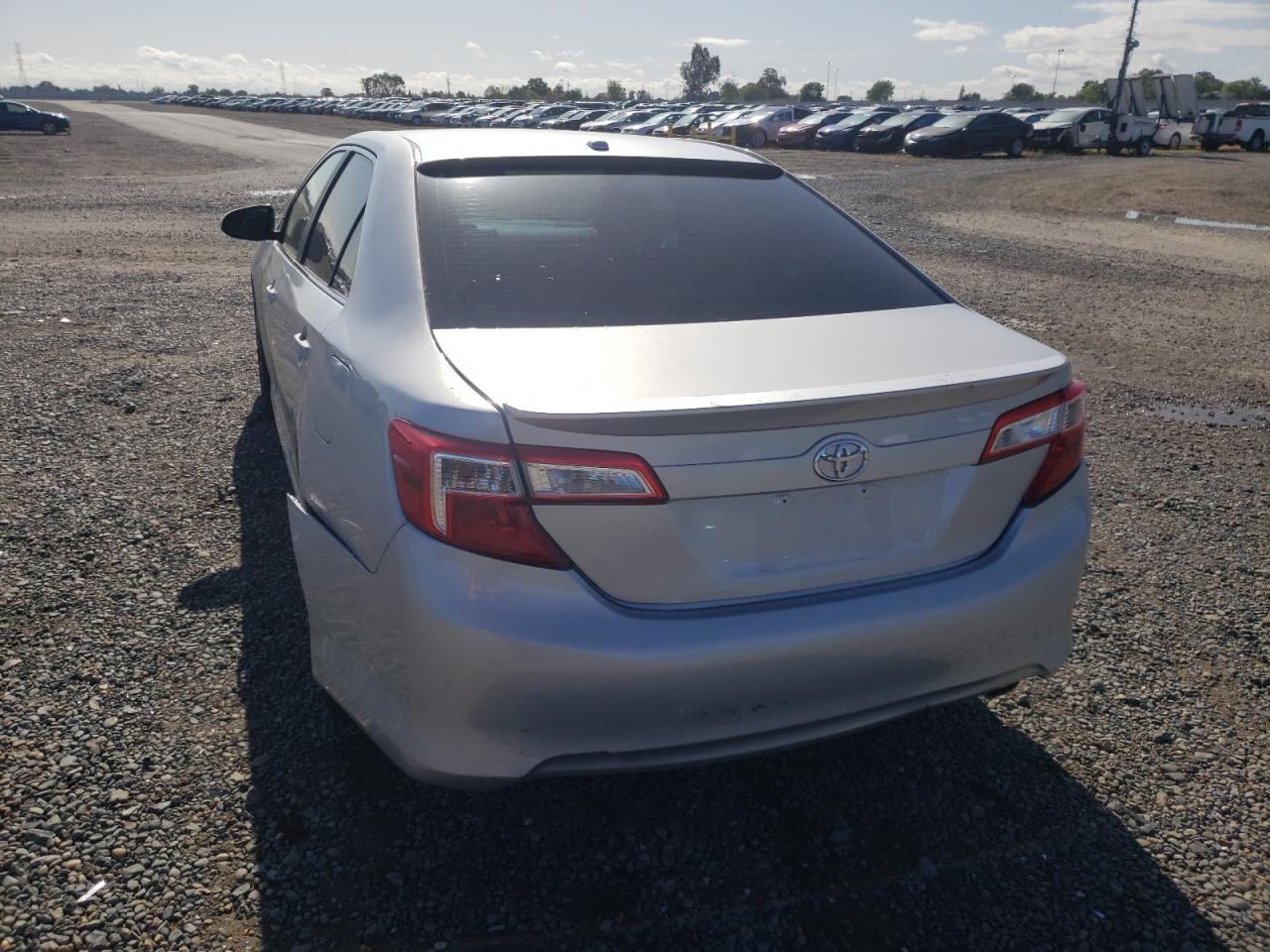 Photo 3 from auction – 2012 TOYOTA CAMRY with VIN 4T1BF1FK1CU027545