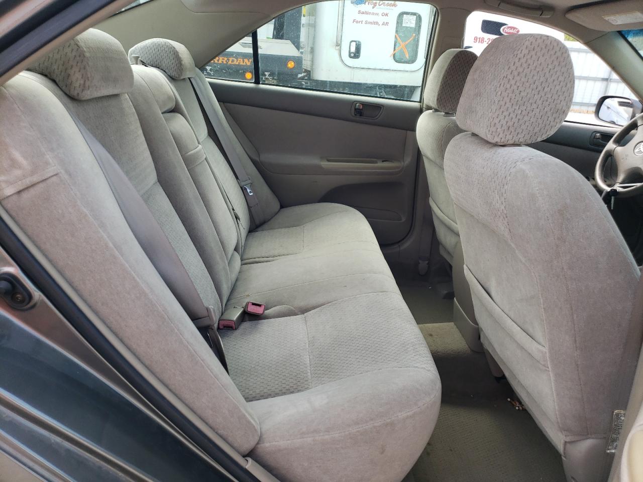 Photo 6 from auction – 2002 TOYOTA CAMRY LE with VIN 4T1BE32K82U589008