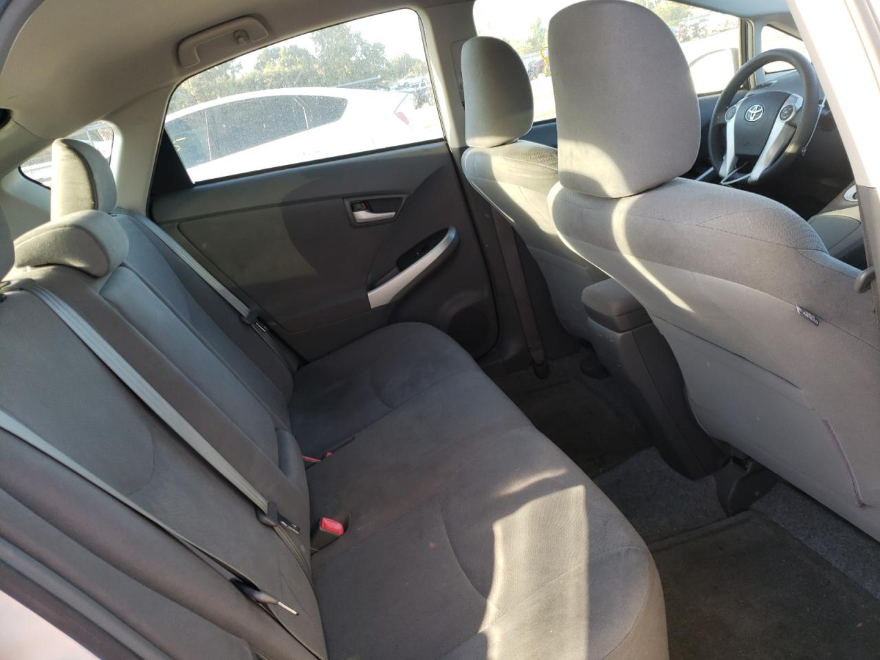 Photo 6 from auction – 2010 TOYOTA PRIUS with VIN JTDKN3DU2A5149524