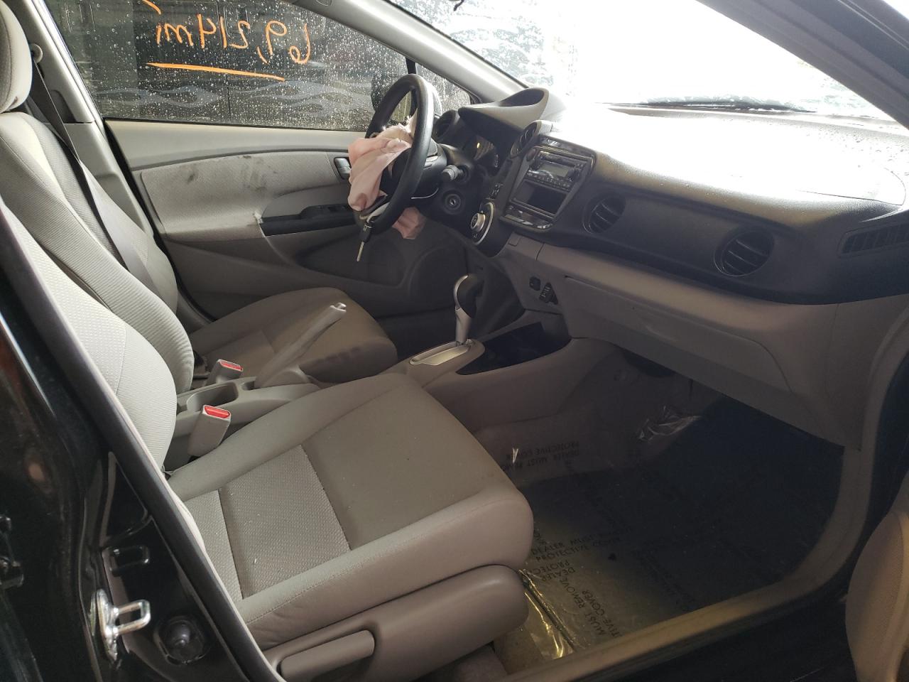 Photo 5 from auction – 2014 HONDA INSIGHT with VIN JHMZE2H37ES003006