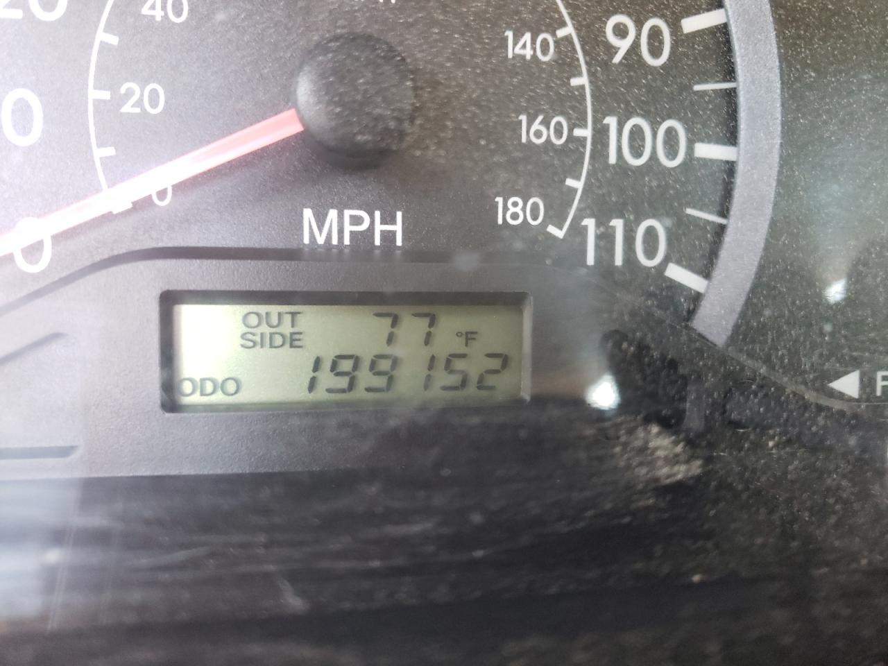 Photo 8 from auction – 2005 TOYOTA COROLLA CE with VIN JTDBR32E552062224
