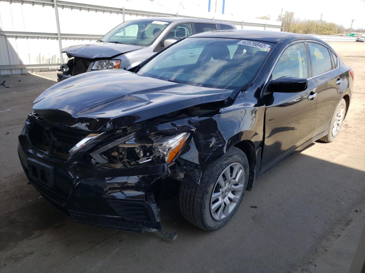 Photo 2 from auction – 2017 NISSAN ALTIMA 2.5 with VIN 1N4AL3AP9HC478488