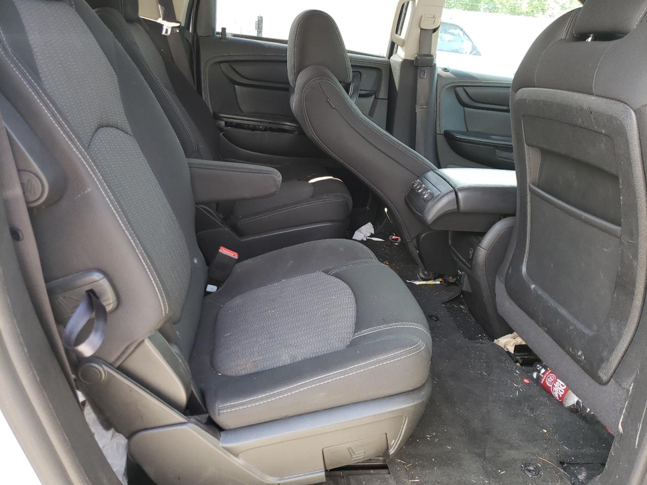 Photo 6 from auction – 2014 CHEVROLET TRAVERSE L with VIN 1GNKRGKD0EJ189779
