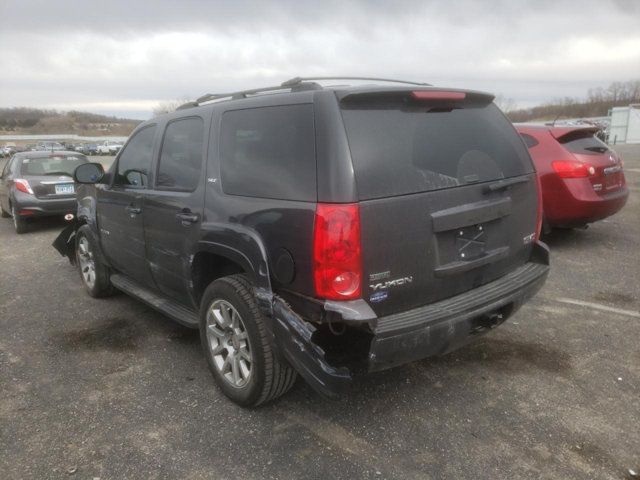 Photo 3 from auction – 2010 GMC YUKON SLT with VIN 1GKUKCE06AR147382